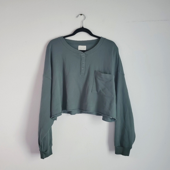 American Eagle Outfitters Tops - American Eagle Oversized Crop Sweatshirt Women's XL Green Sage
